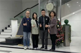 زار قادة غرفة التجارة شياولان