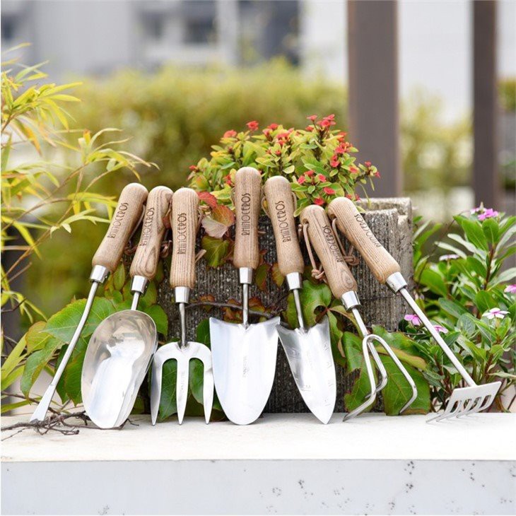 steel garden trowel set