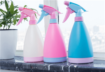 الأدوات الأساسية للزراعة النضرة